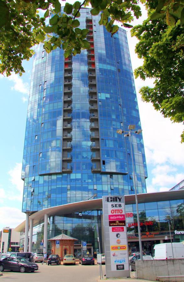 Helios Luxury Apartment In Vilnius Skyscraper Kültér fotó